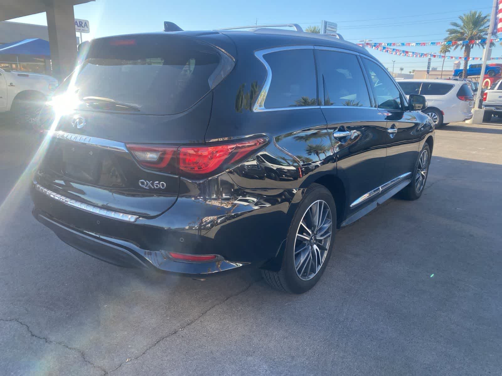 Thumbnail: 2019 INFINITI QX60 - 6