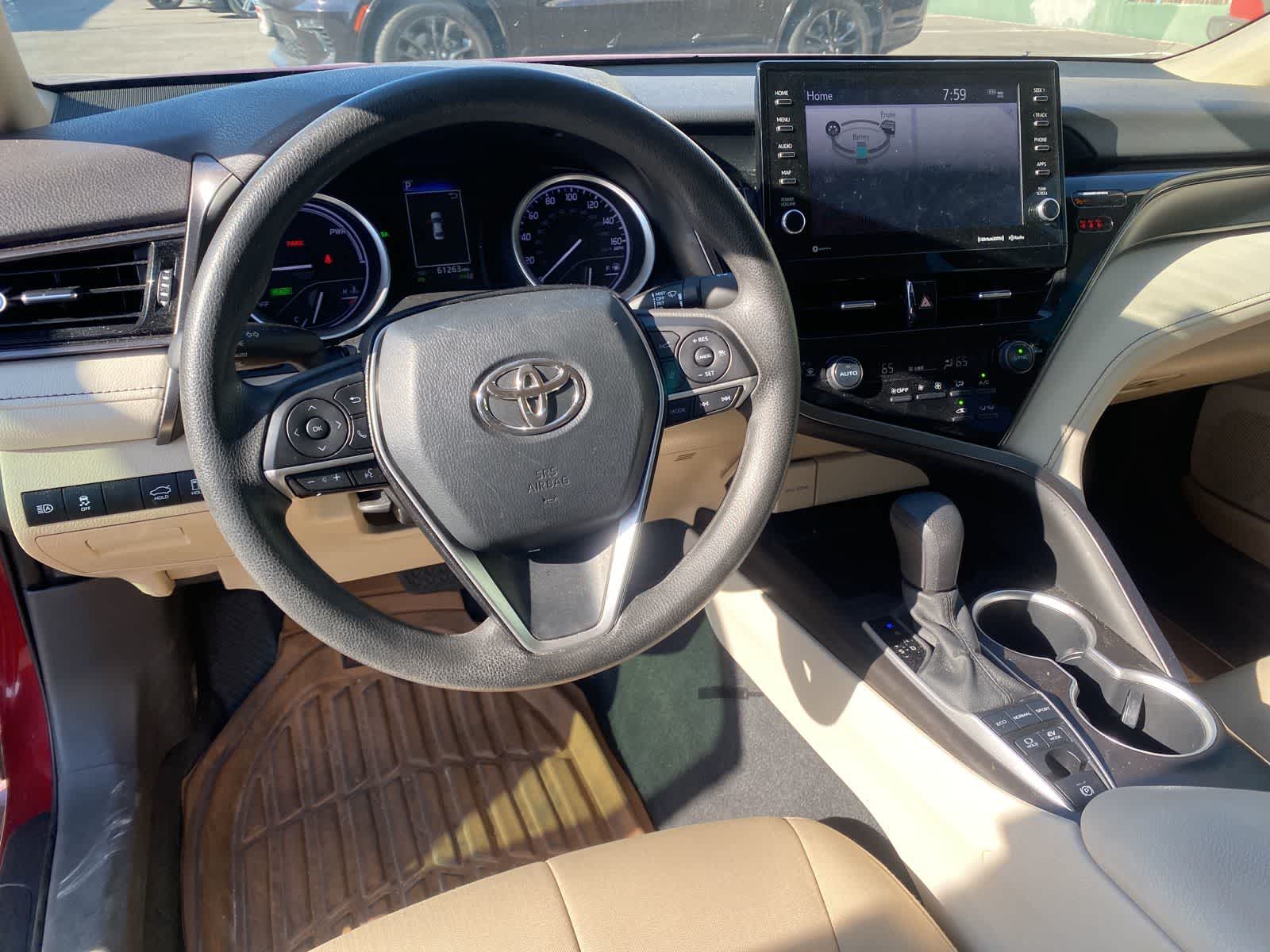 Thumbnail: 2021 Toyota Camry - 10