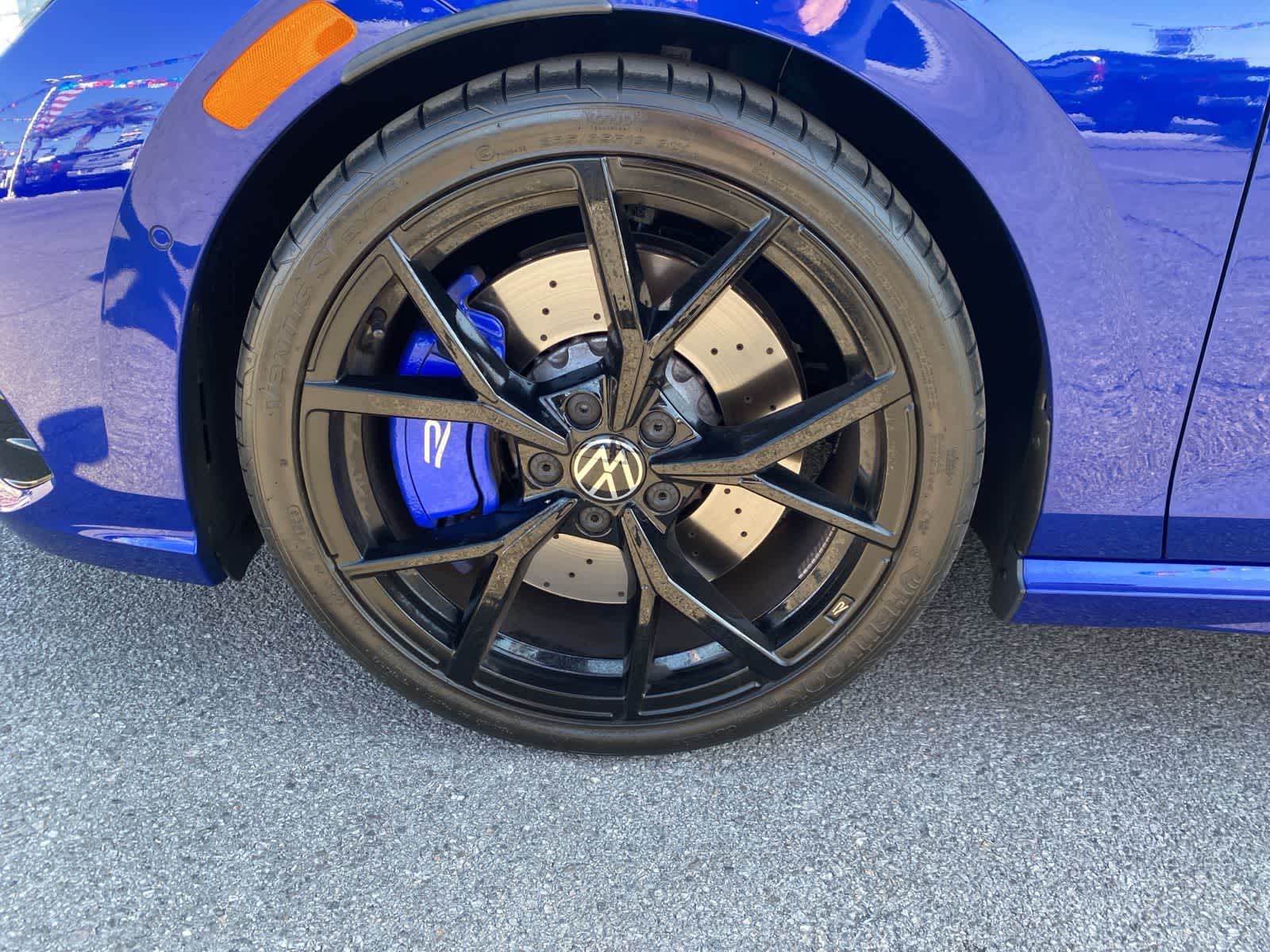 2023 Volkswagen Golf R 20th Anniversary Edition 10