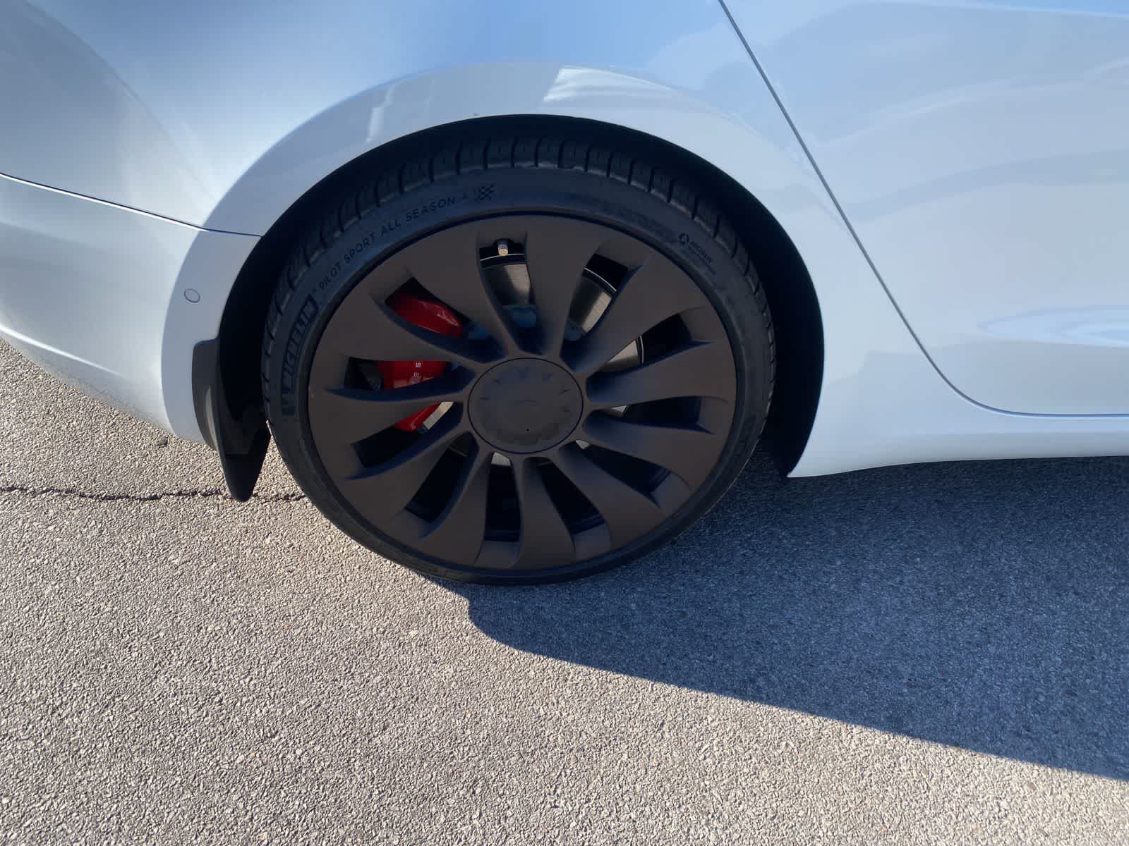 Thumbnail: 2022 Tesla Model 3 - 5