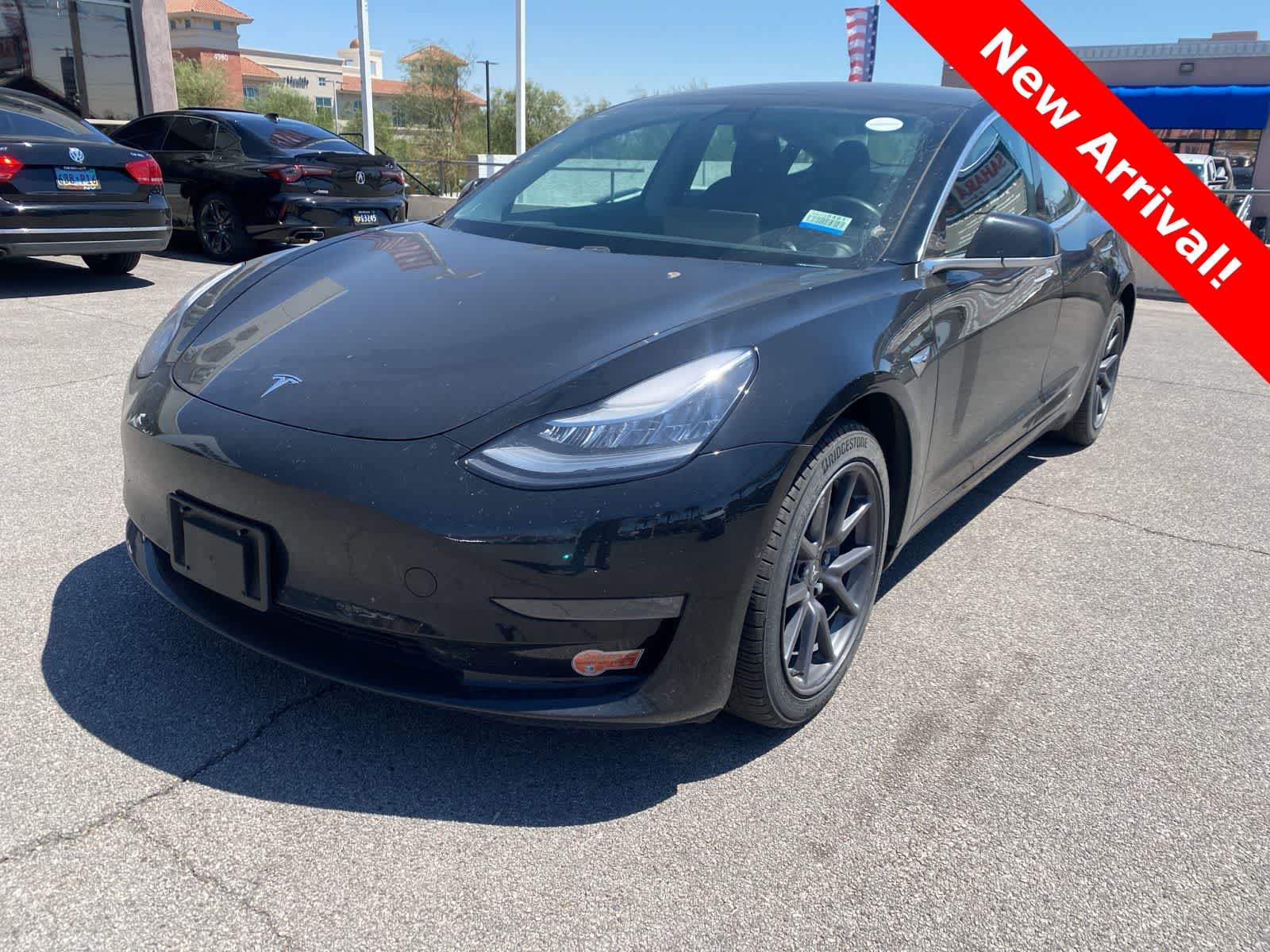 Thumbnail: 2019 Tesla Model 3 - 1