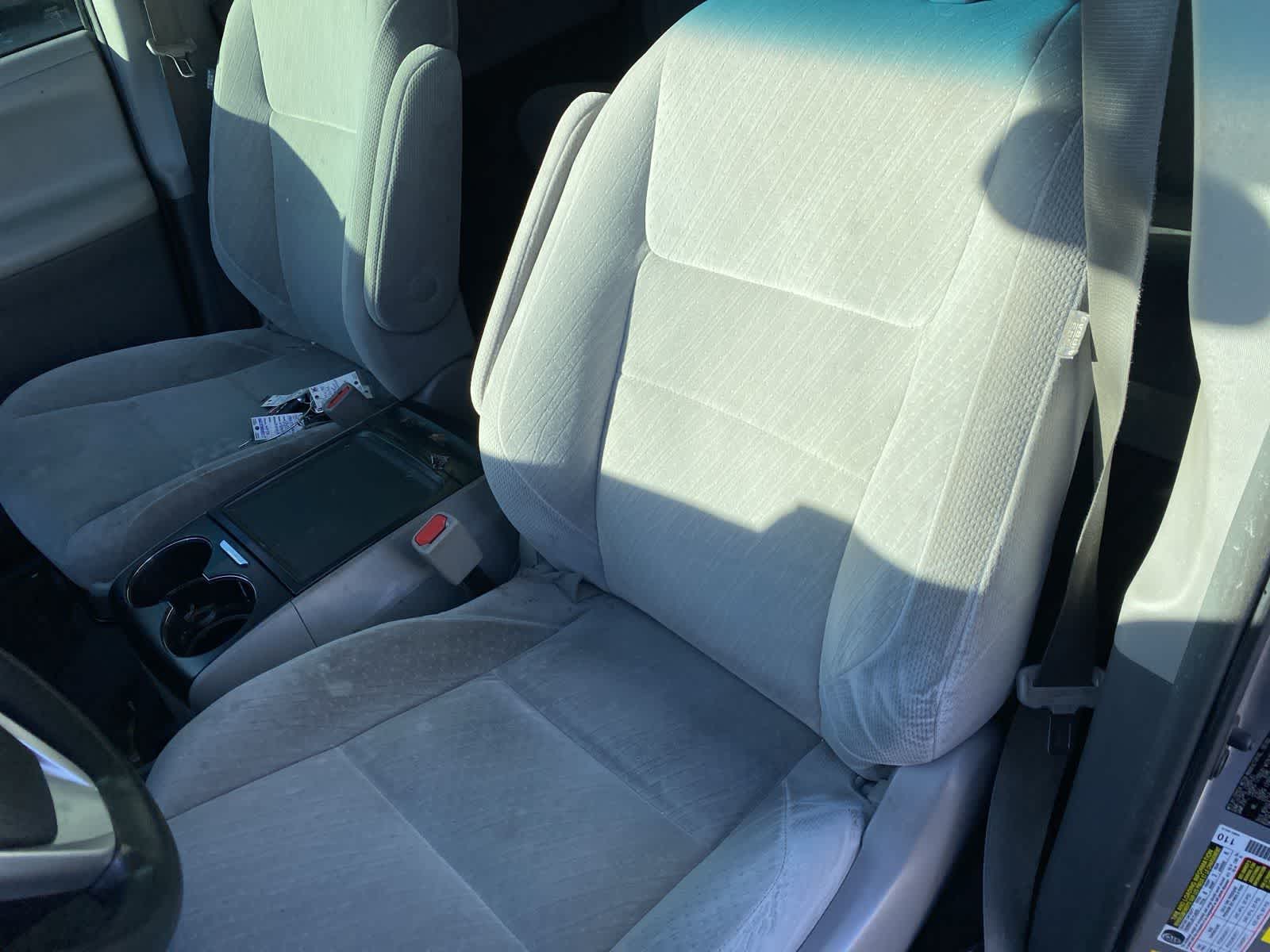 Thumbnail: 2017 Toyota Sienna - 11