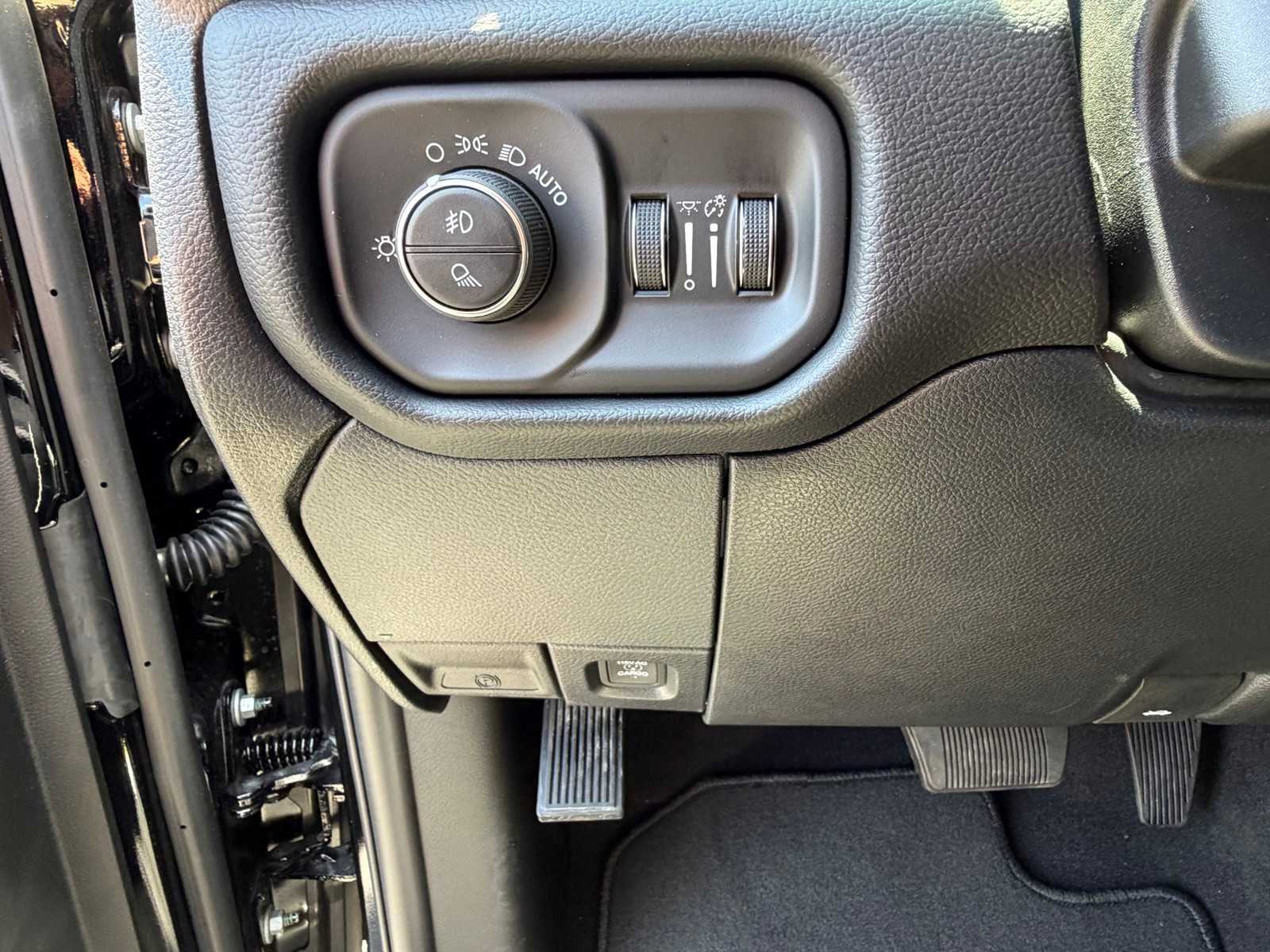 Thumbnail: 2026 RAM 2500 - 28