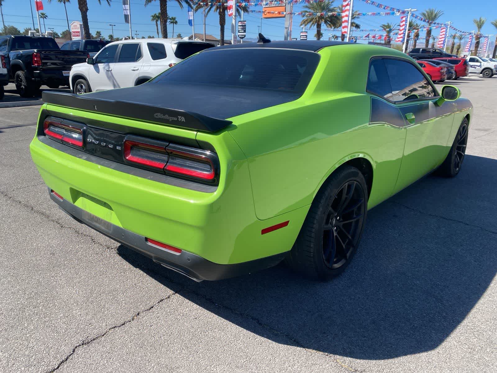 Thumbnail: 2023 Dodge Challenger - 6