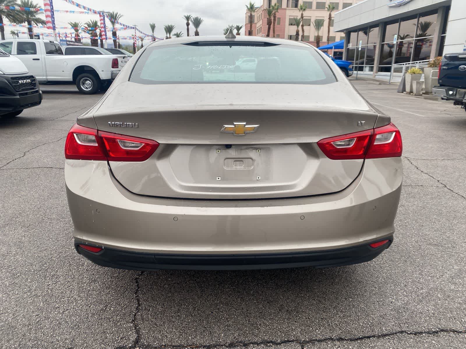 Thumbnail: 2024 Chevrolet Malibu - 7