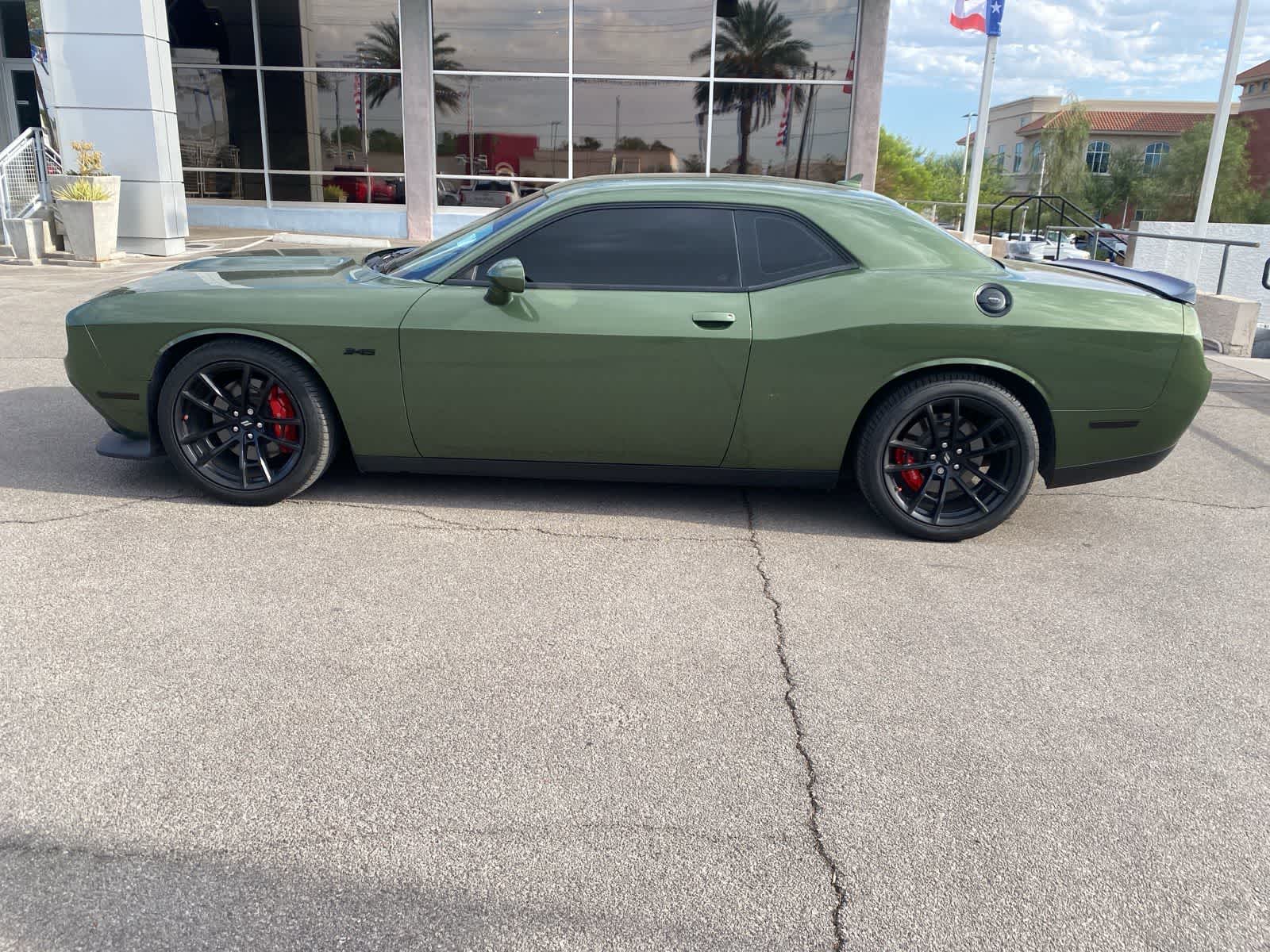 Thumbnail: 2023 Dodge Challenger - 9