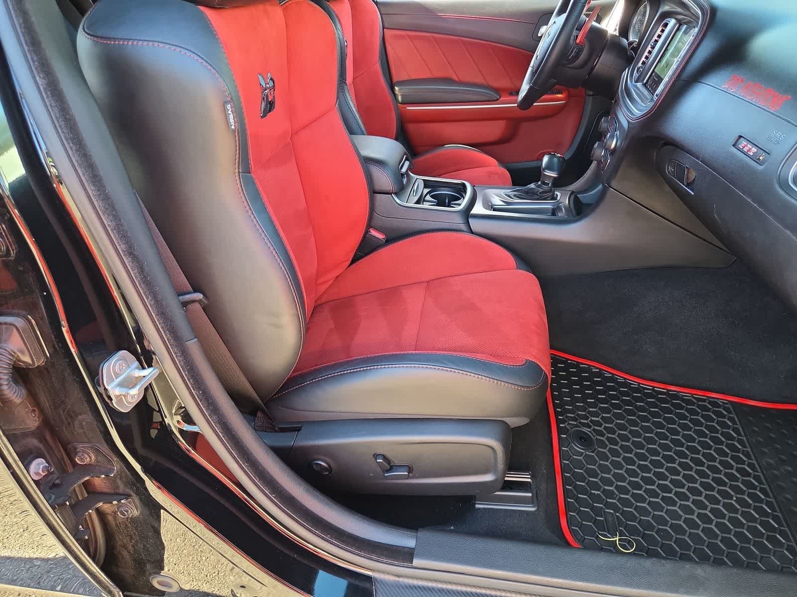 Thumbnail: 2020 Dodge Charger - 23