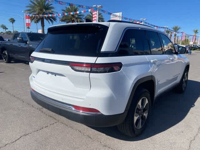 Thumbnail: 2023 Jeep Grand Cherokee - 8