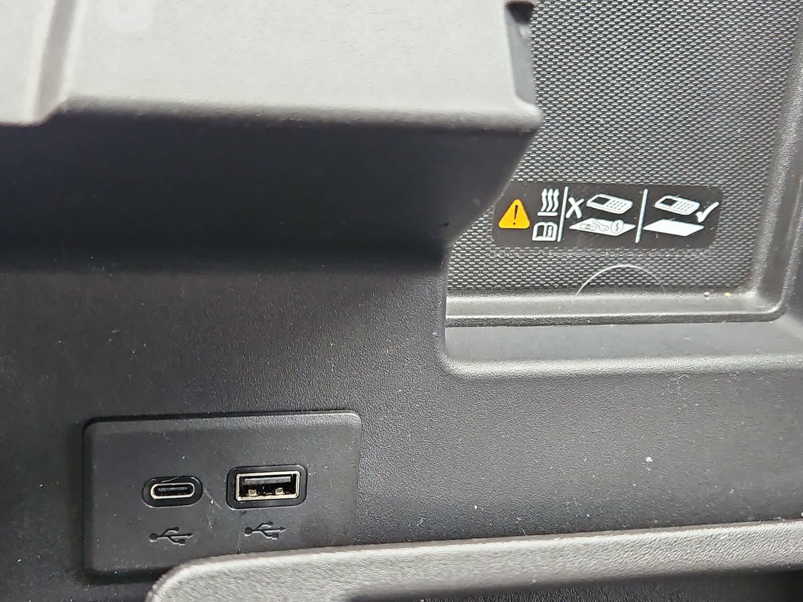 Thumbnail: 2023 Chevrolet Silverado 1500 - 30