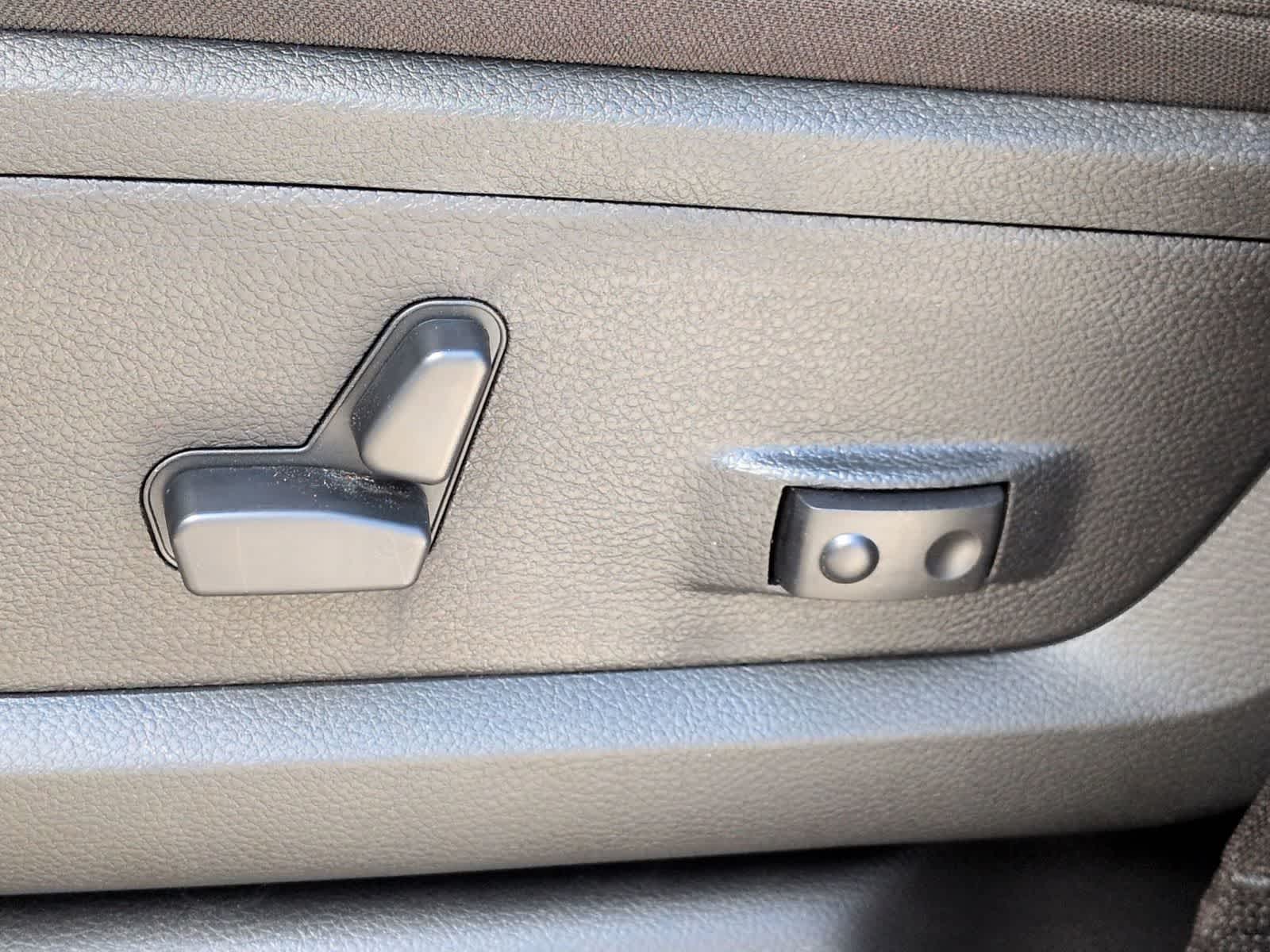 Thumbnail: 2026 RAM 3500 - 18