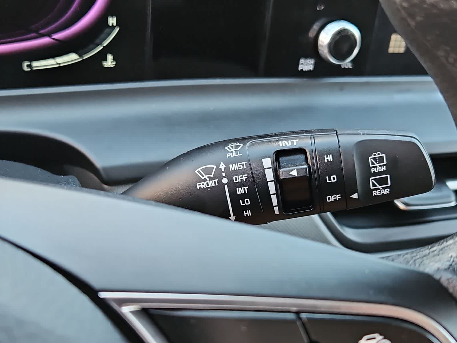 Thumbnail: 2024 Kia Seltos - 24