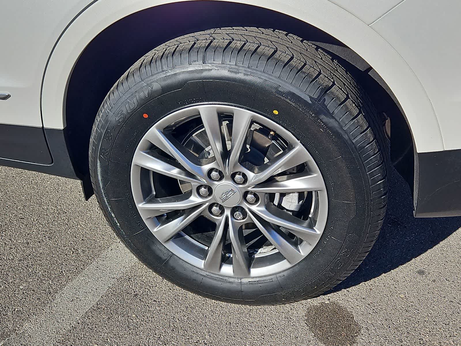 Thumbnail: 2023 Cadillac XT5 - 14