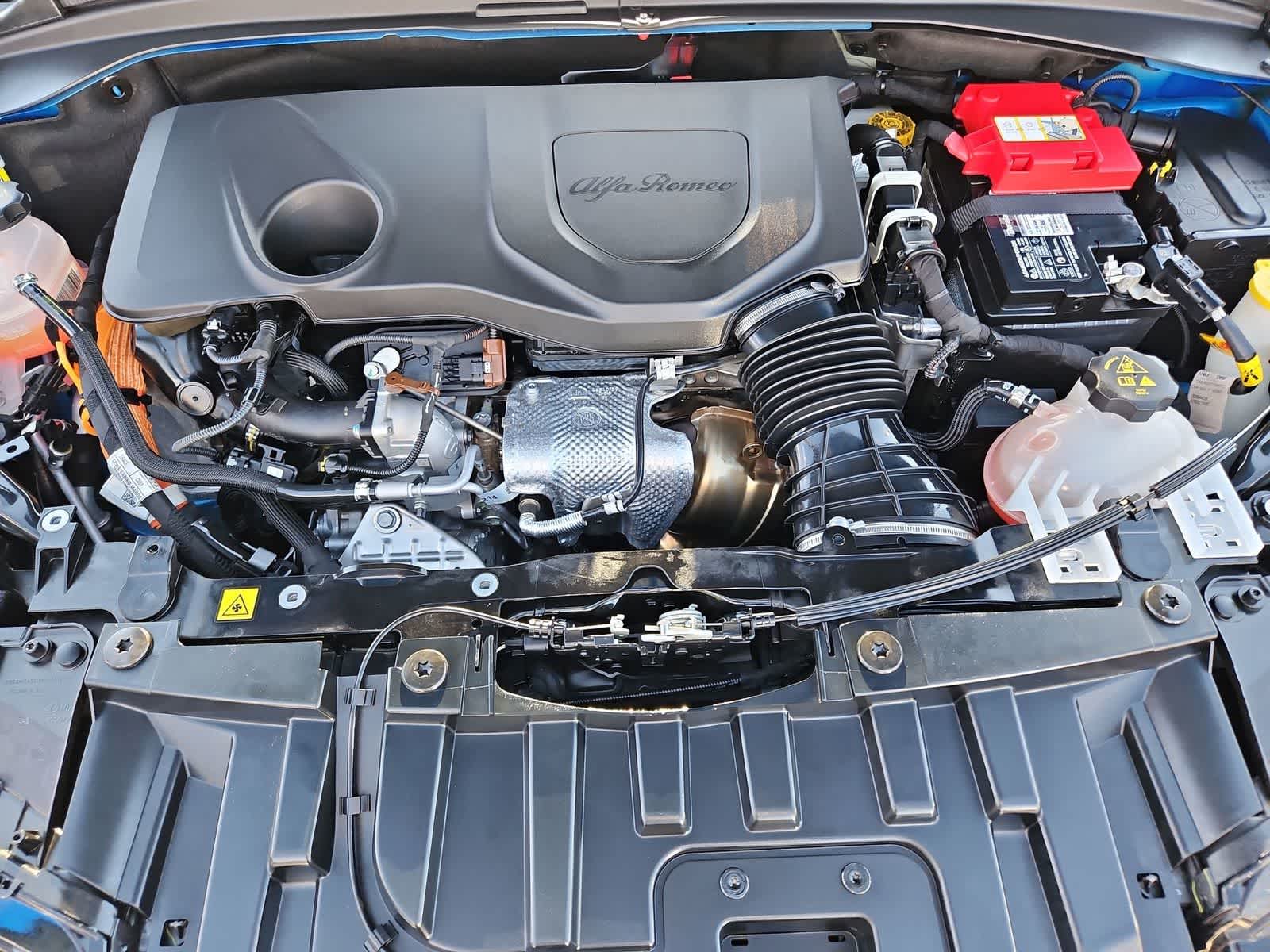 Thumbnail: 2024 Alfa Romeo Tonale - 15