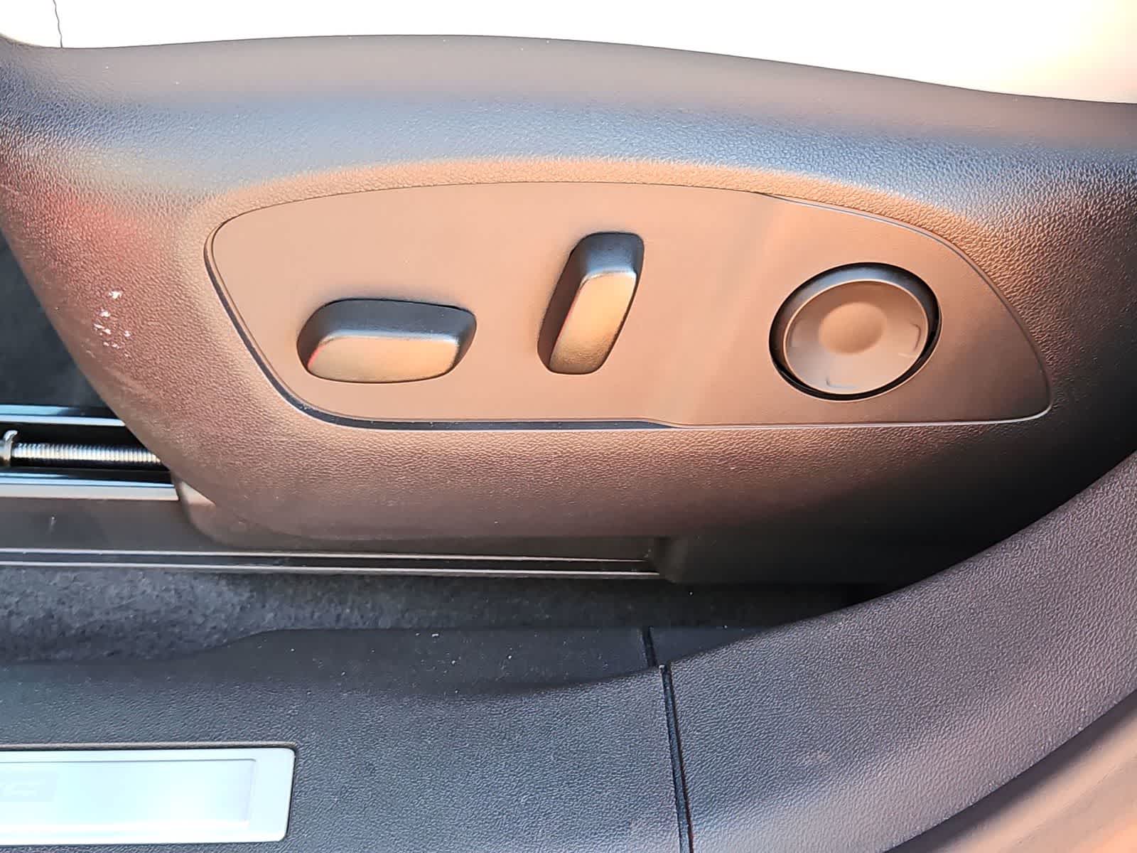 Thumbnail: 2024 Acura ZDX - 18