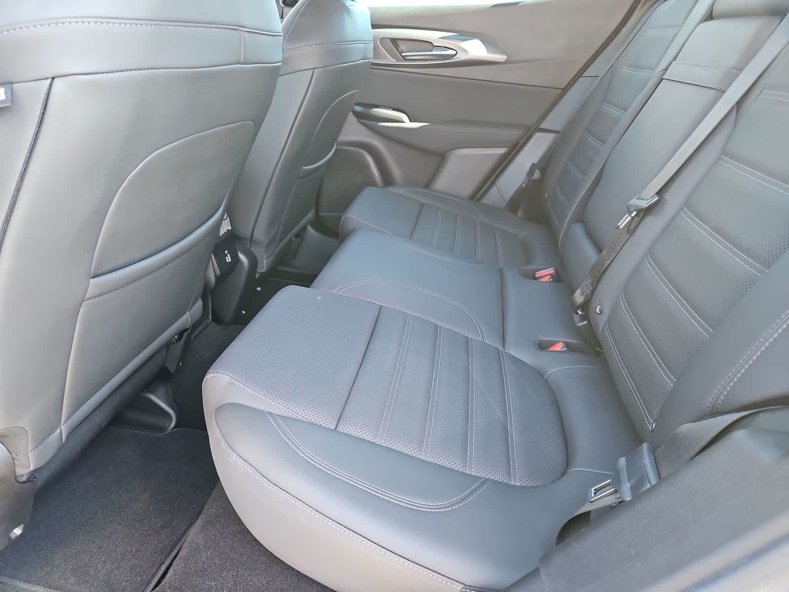 Thumbnail: 2024 Alfa Romeo Tonale - 20