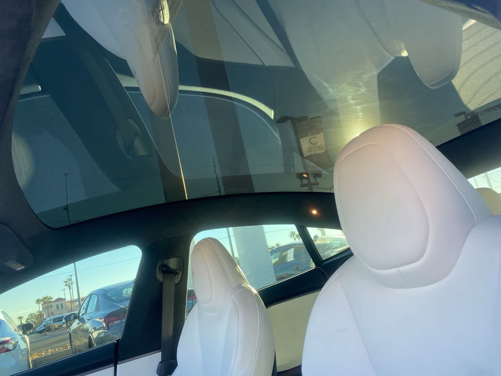 Thumbnail: 2020 Tesla Model S - 14