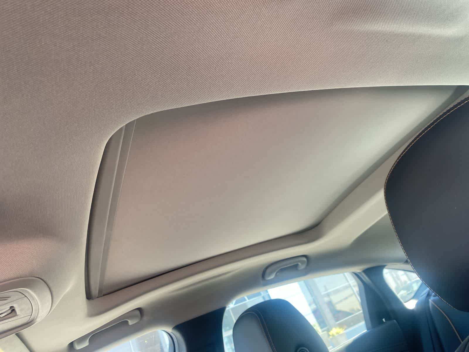 Thumbnail: 2015 Chevrolet Impala - 11