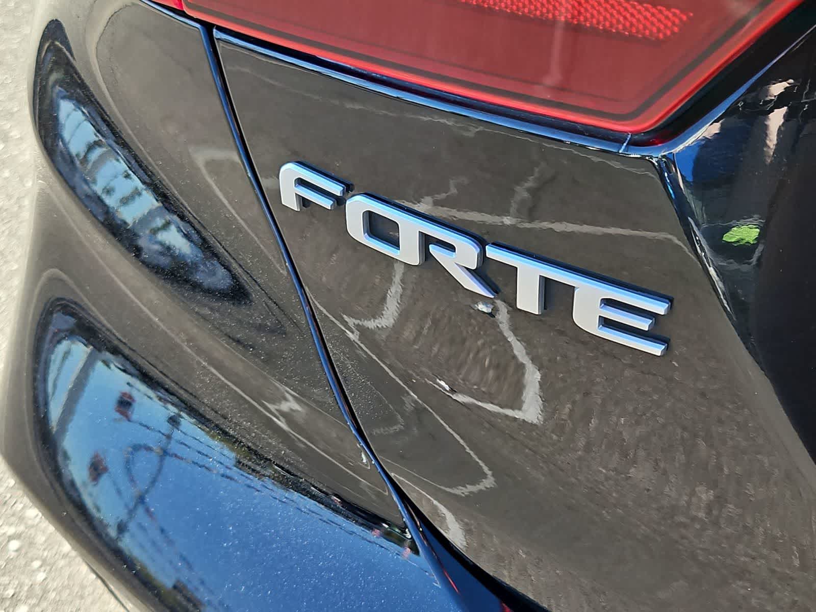 Thumbnail: 2023 Kia Forte - 13