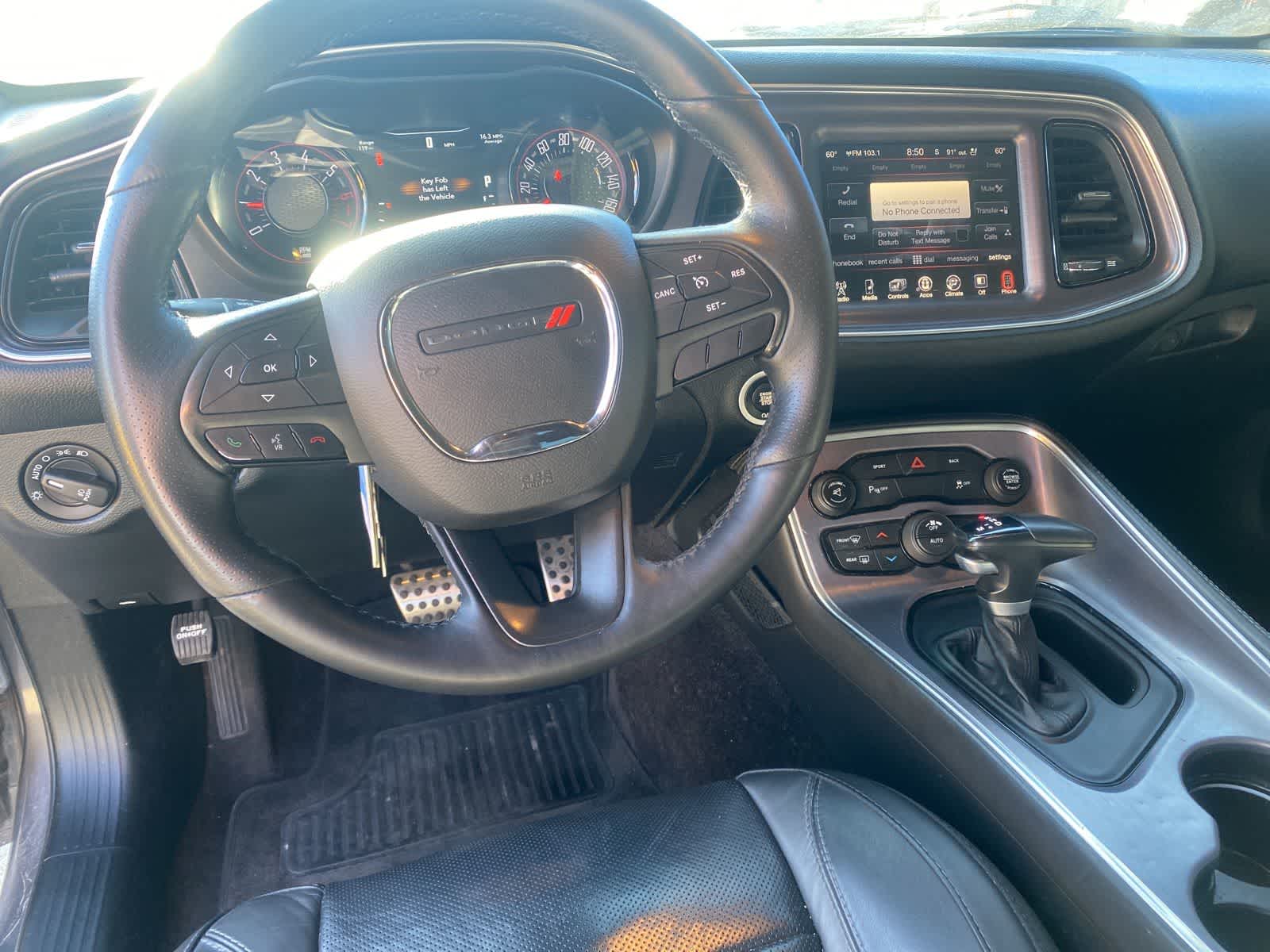 Thumbnail: 2016 Dodge Challenger - 10
