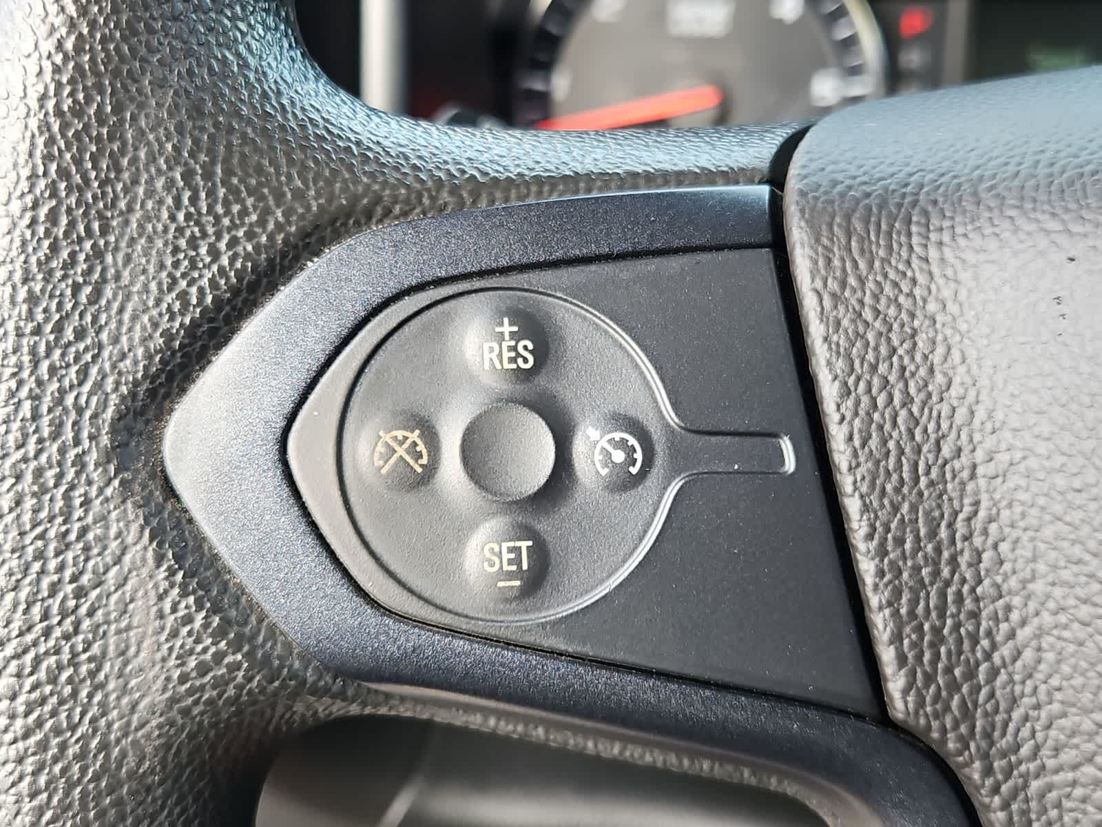 Thumbnail: 2018 Chevrolet Silverado 1500 - 24