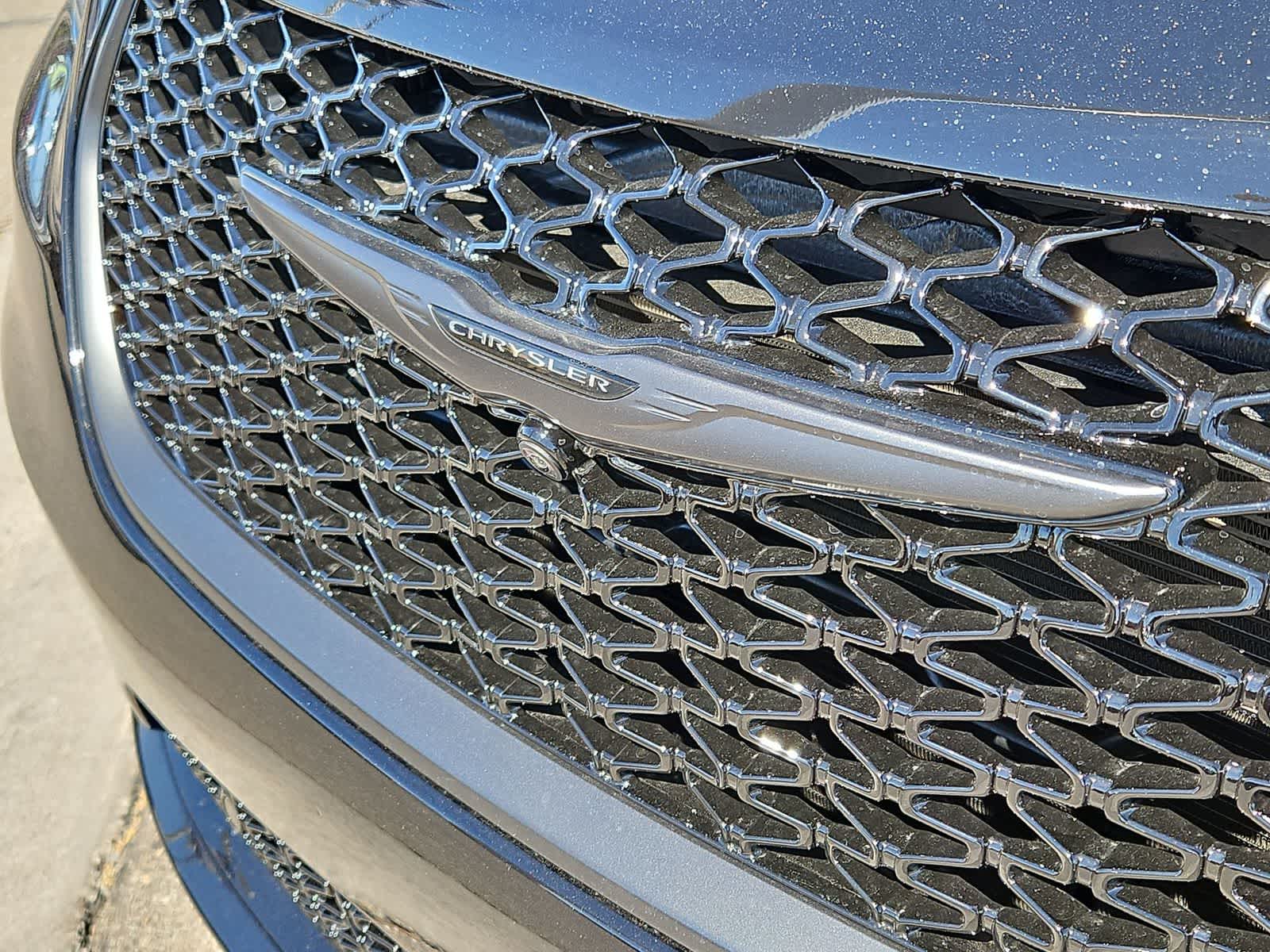 Thumbnail: 2026 Chrysler Pacifica - 11