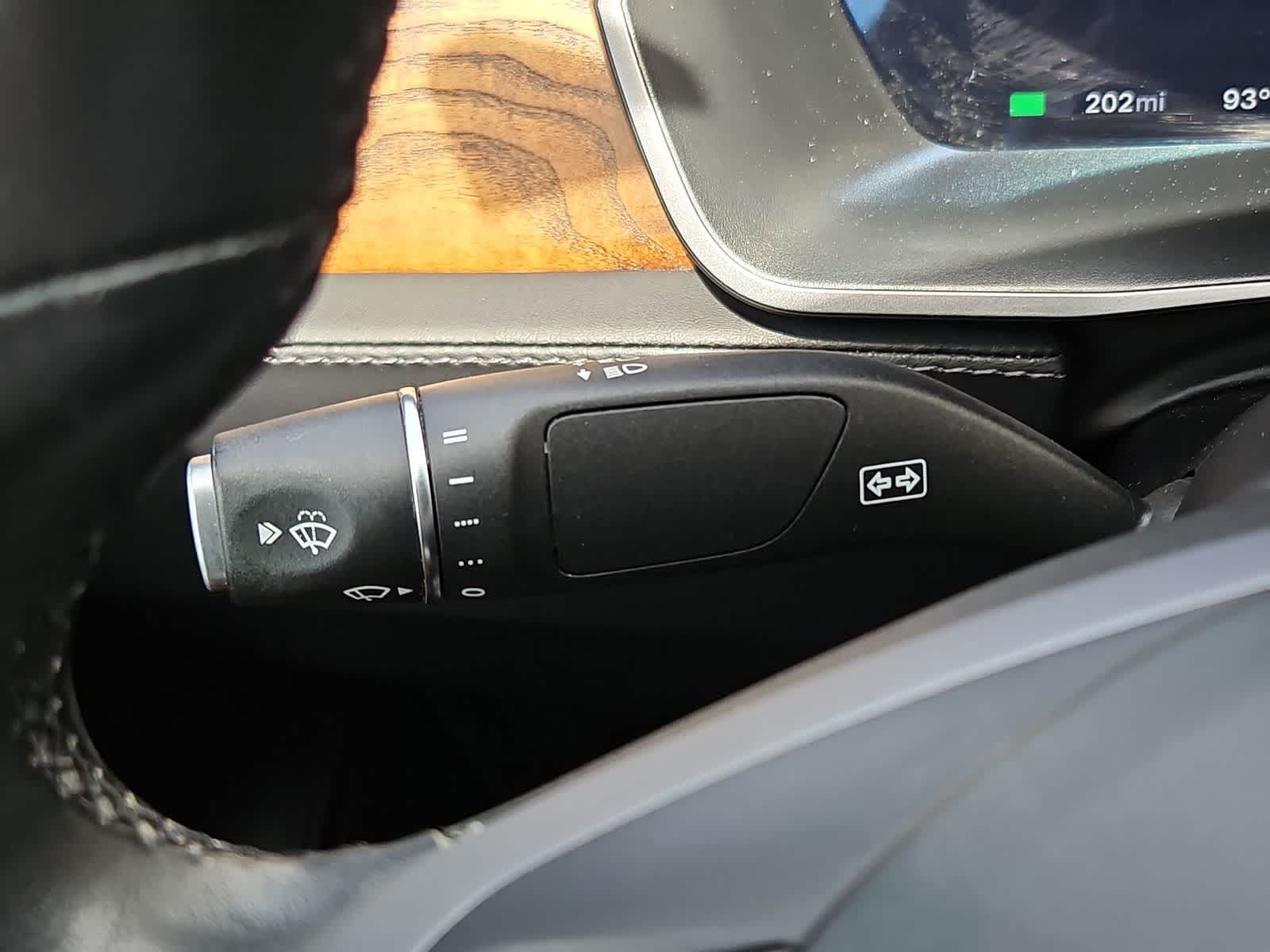 Thumbnail: 2020 Tesla Model S - 26