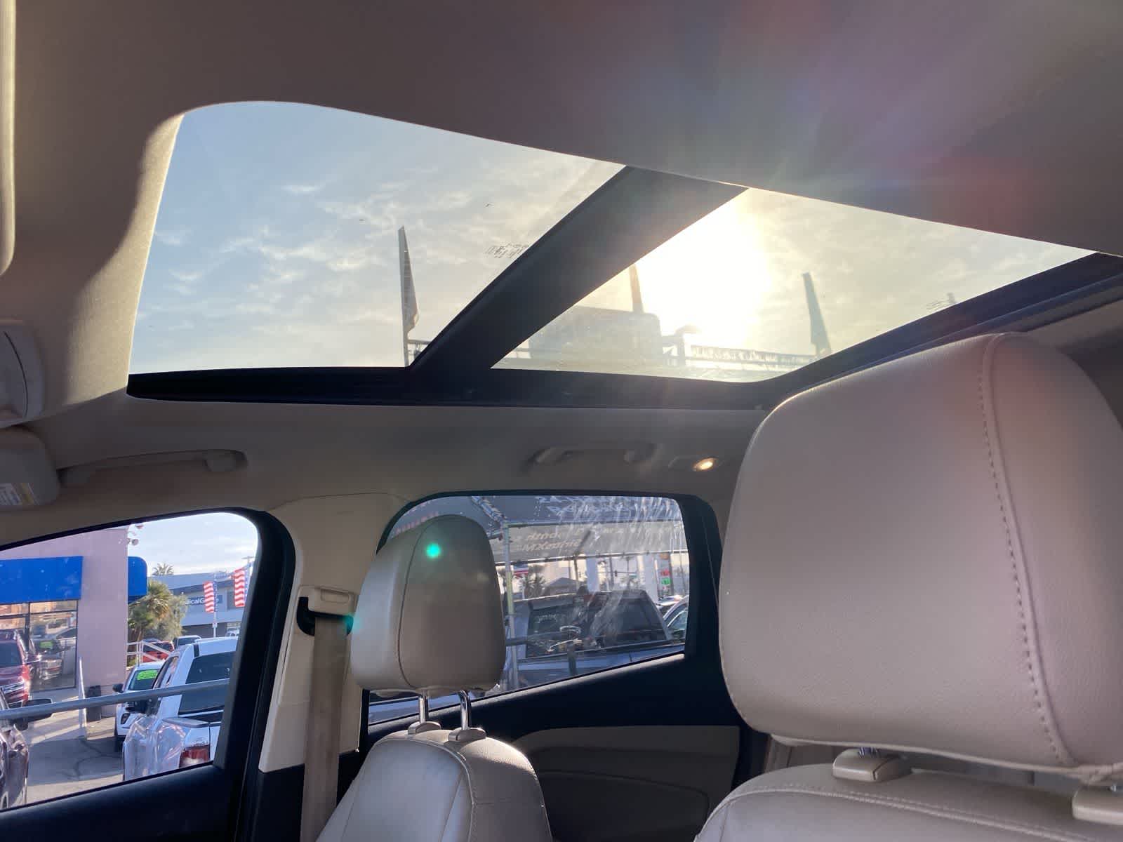 Thumbnail: 2015 Ford Escape - 12