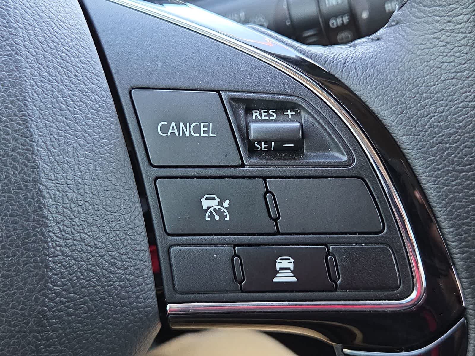 Thumbnail: 2025 Mitsubishi Eclipse Cross - 26