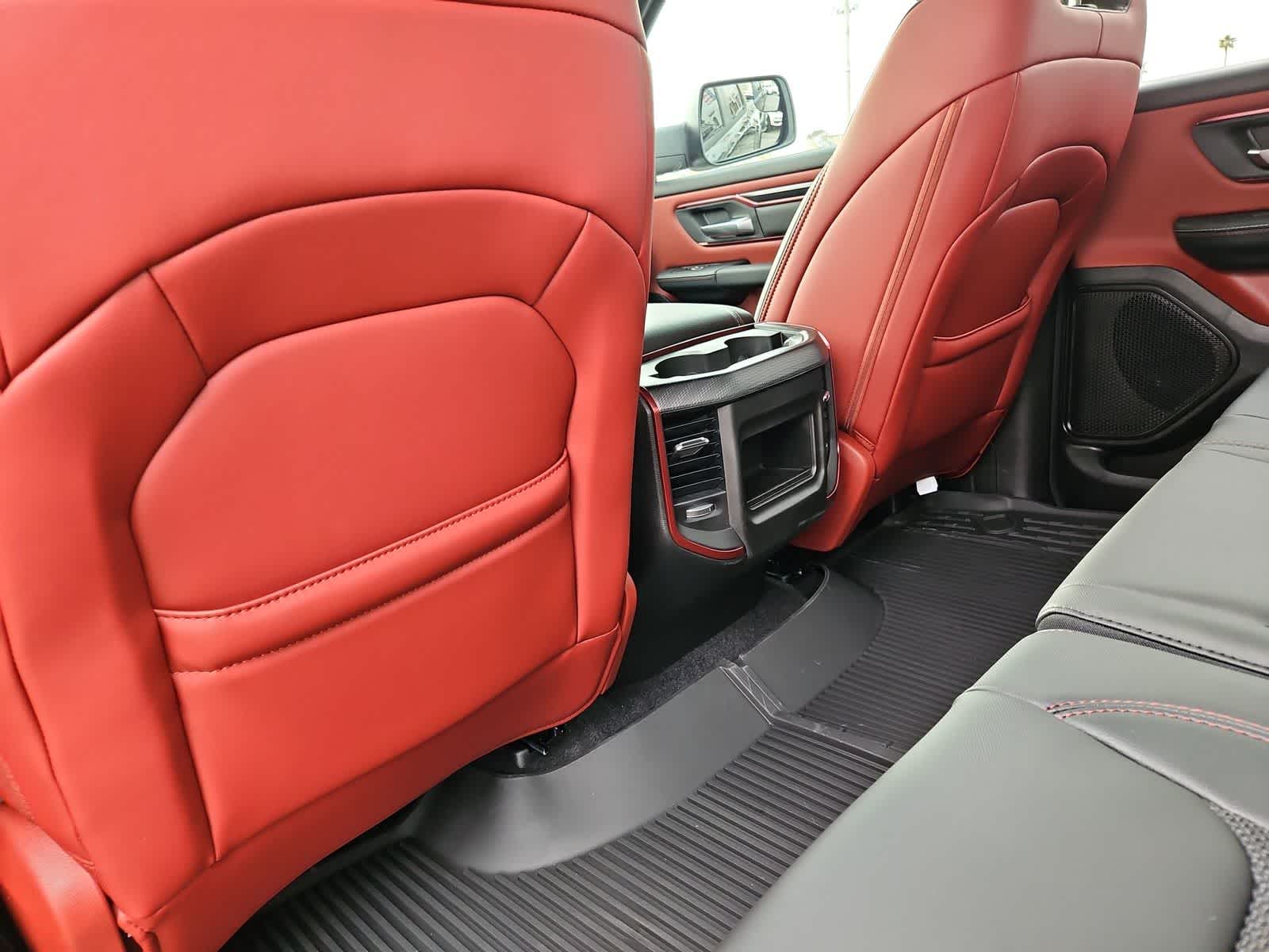 Thumbnail: 2026 RAM 1500 - 18