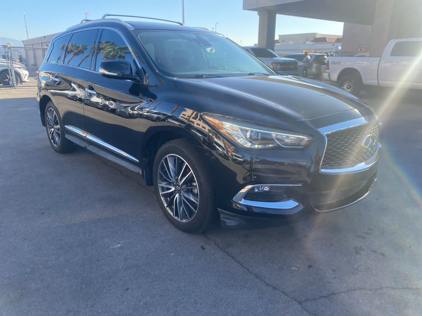 Thumbnail: 2019 INFINITI QX60 - 3