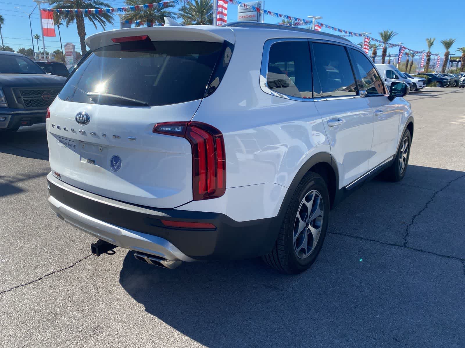 Thumbnail: 2020 Kia Telluride - 6