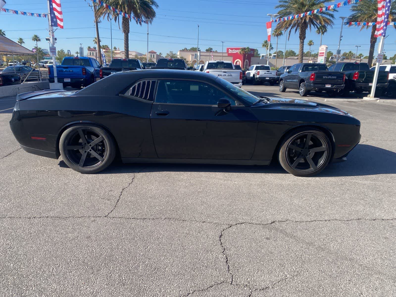 Thumbnail: 2015 Dodge Challenger - 5