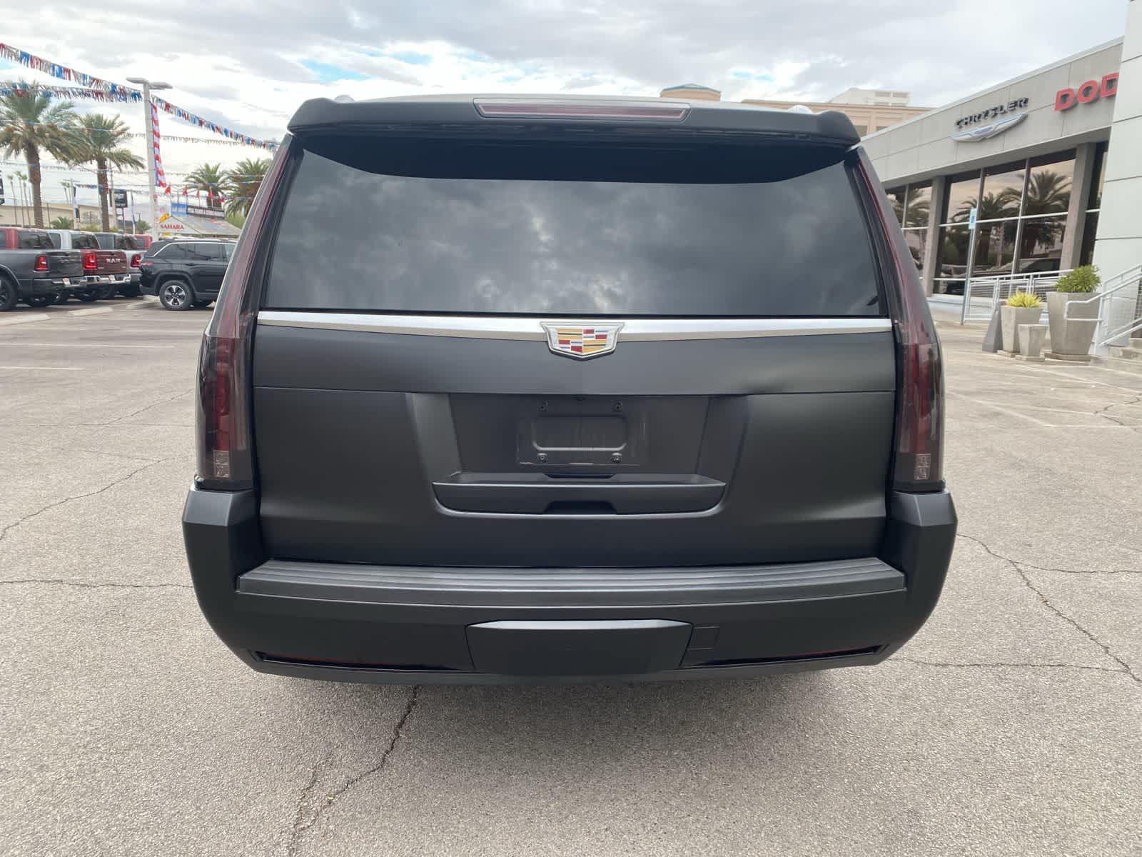 Thumbnail: 2016 Cadillac Escalade - 7