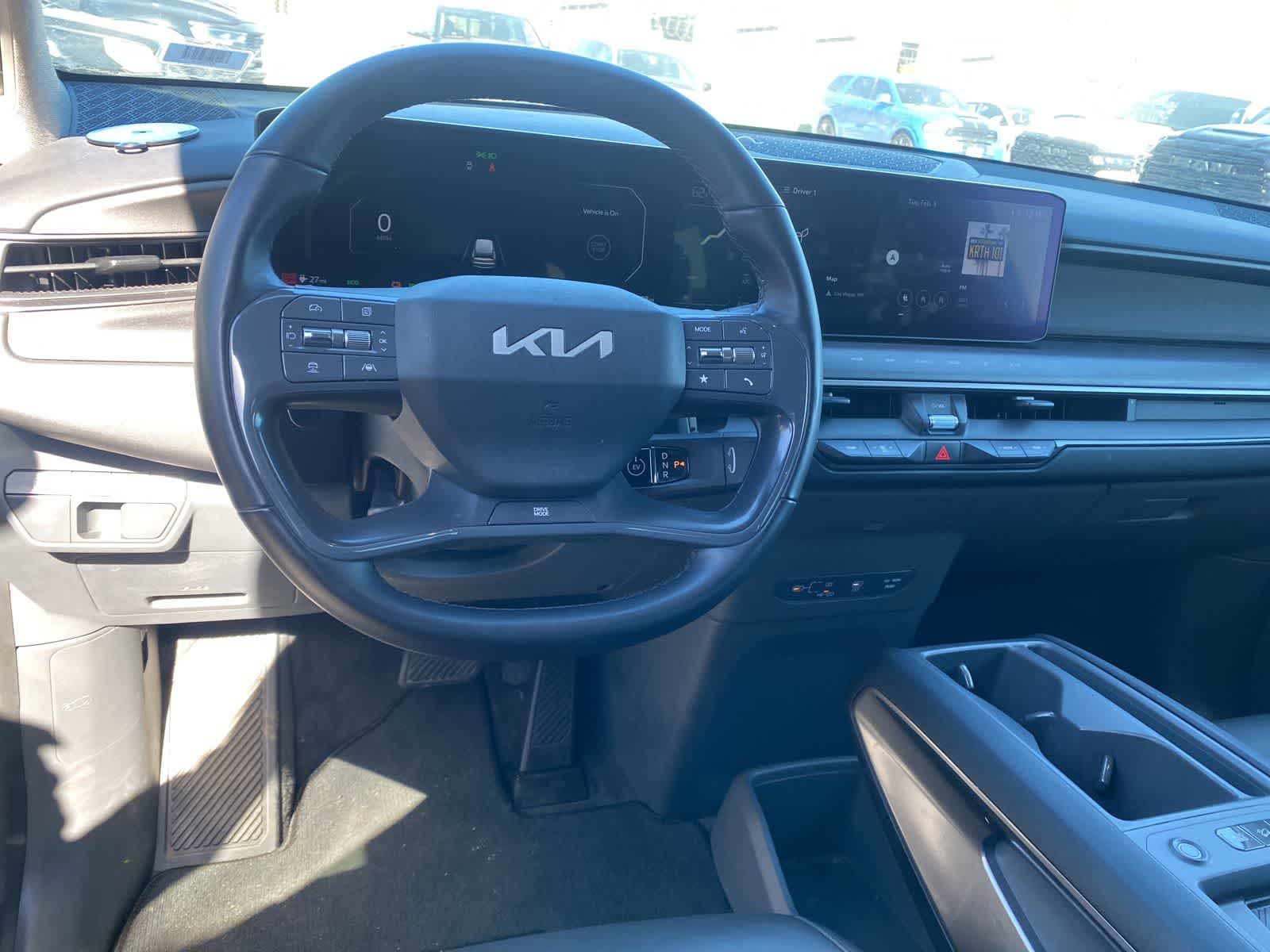 Thumbnail: 2024 Kia EV9 - 10