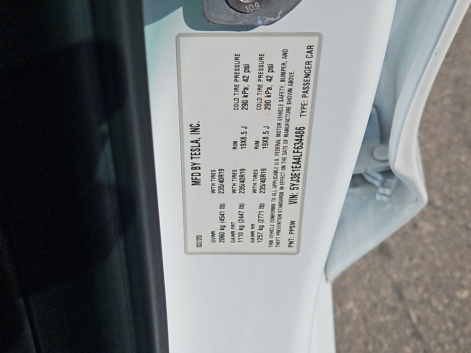 Thumbnail: 2020 Tesla Model 3 - 24