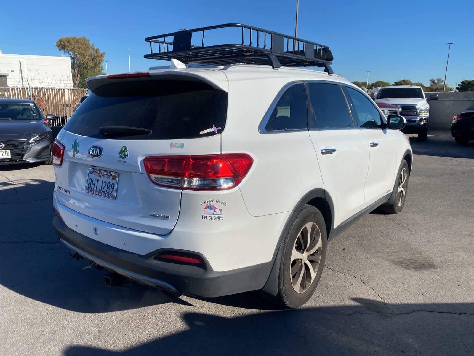 Thumbnail: 2017 Kia Sorento - 7