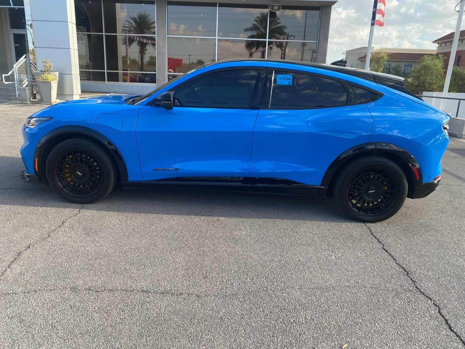 Thumbnail: 2022 Ford Mustang Mach-E - 9