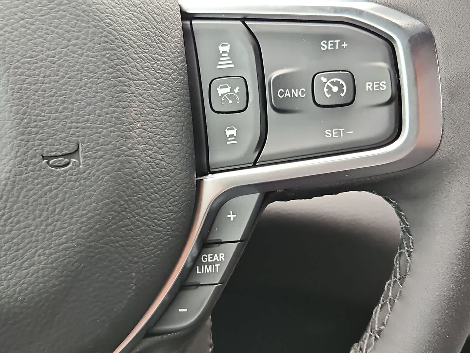 Thumbnail: 2026 RAM 1500 - 25