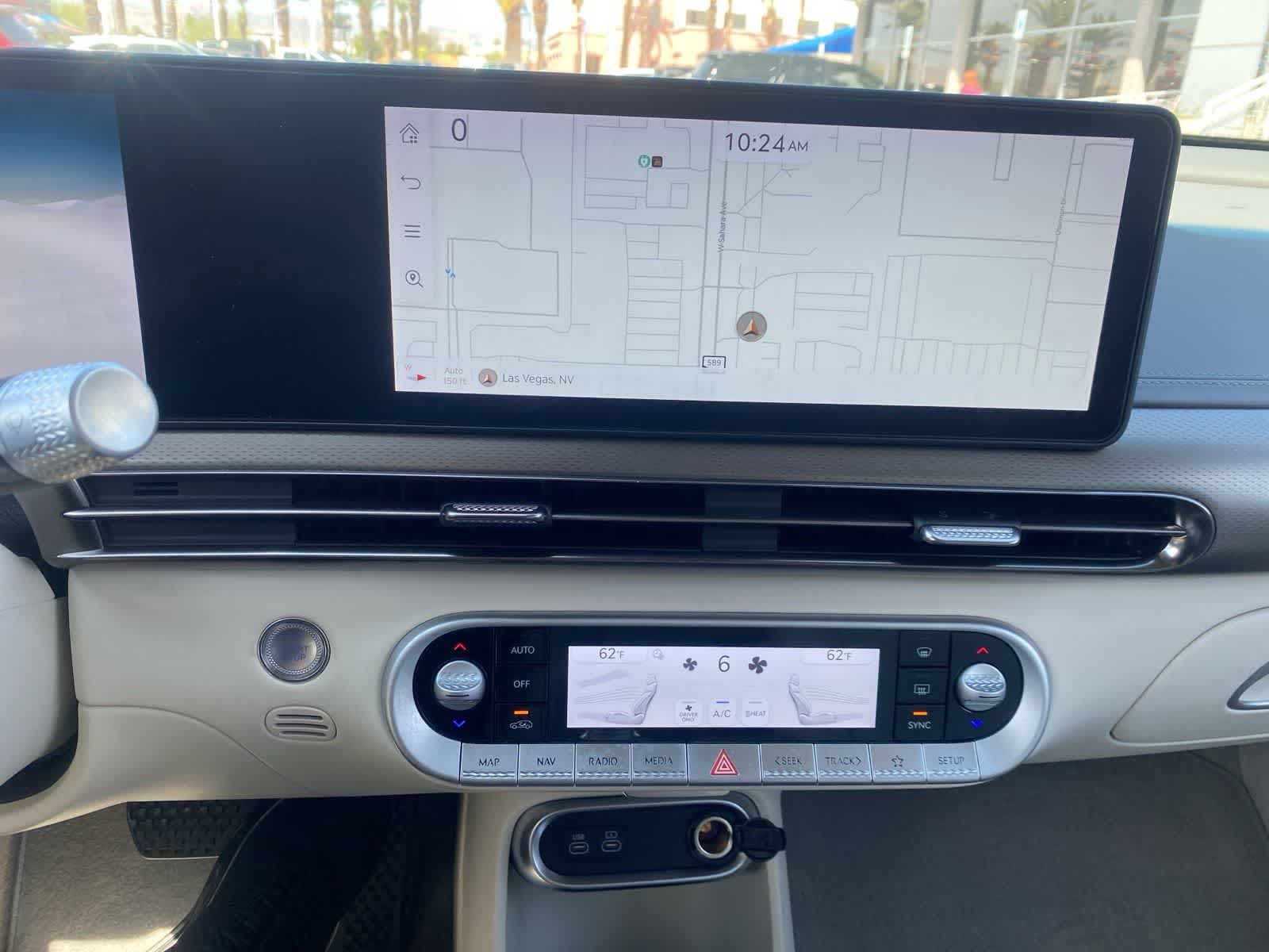 Thumbnail: 2023 Genesis GV60 - 16