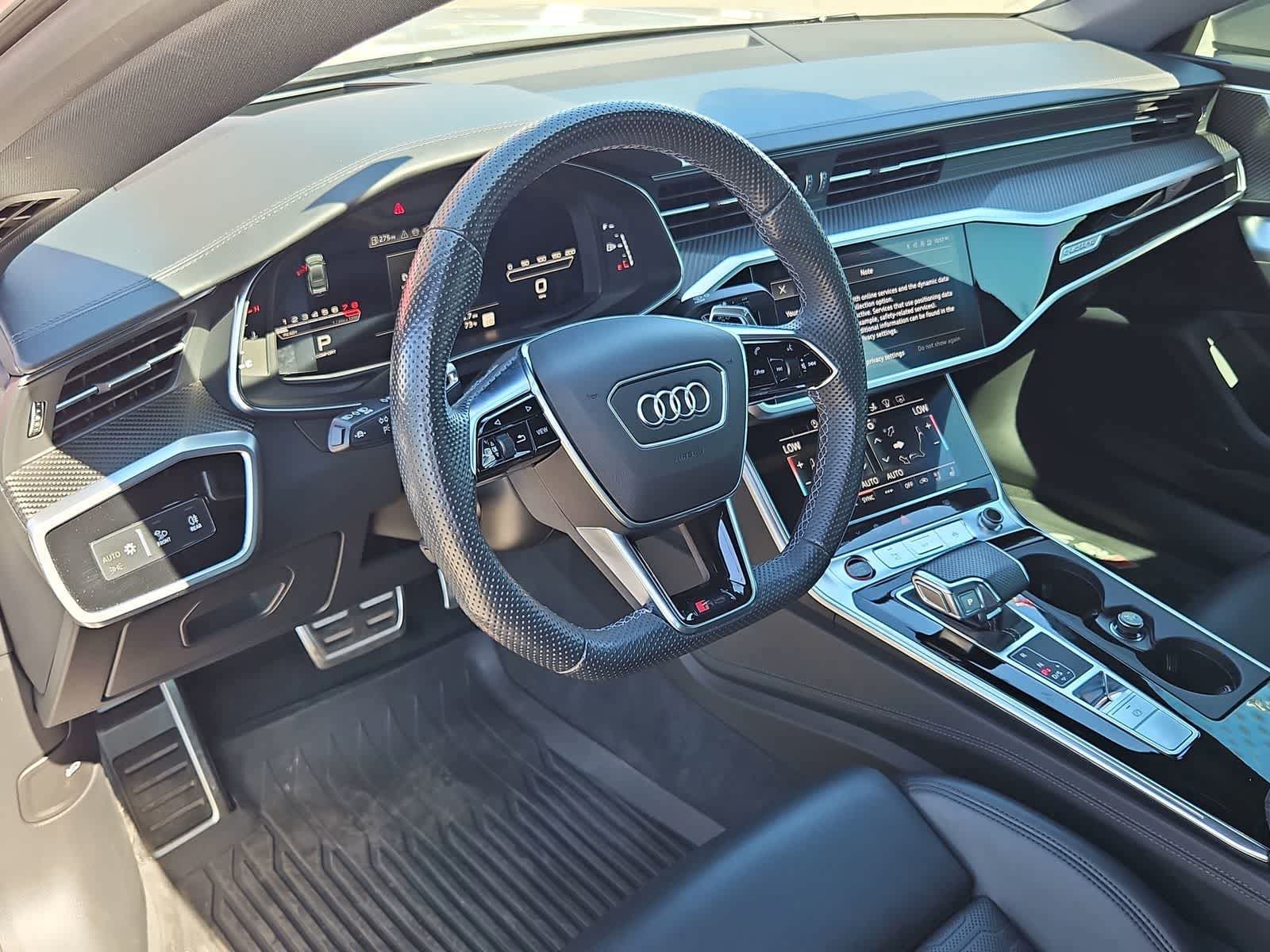 Thumbnail: 2024 Audi RS 7 - 14