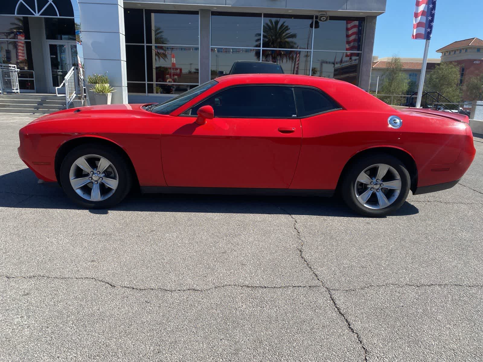 Thumbnail: 2022 Dodge Challenger - 9
