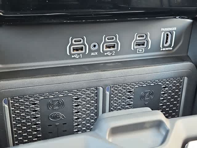 Thumbnail: 2026 RAM 1500 - 35