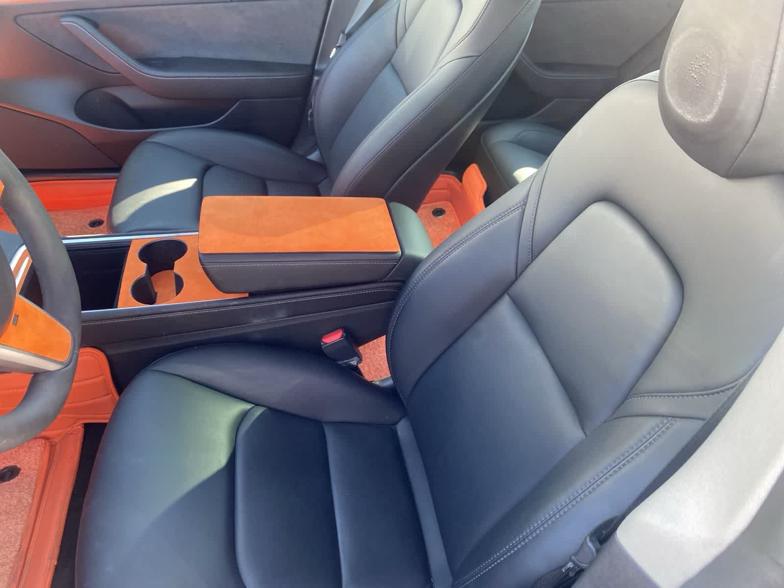 Thumbnail: 2022 Tesla Model 3 - 11