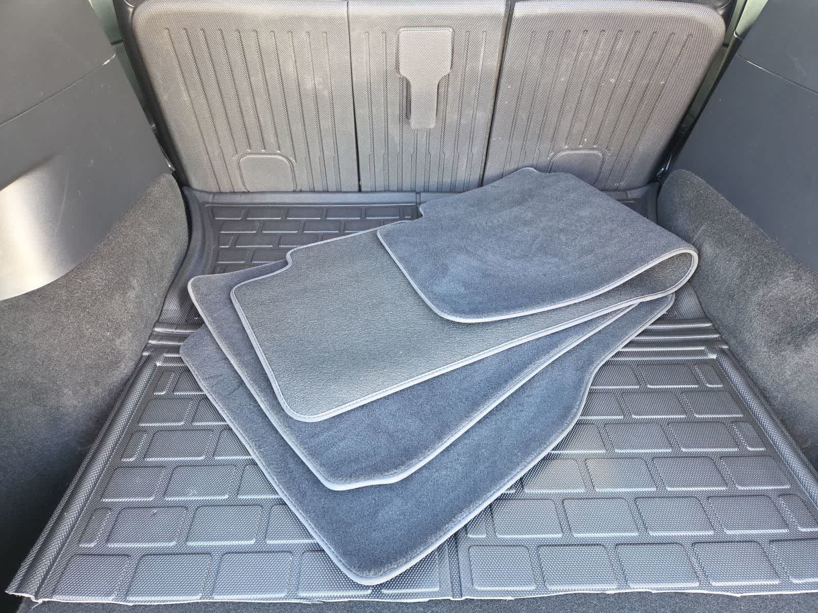 Thumbnail: 2022 Tesla Model Y - 36