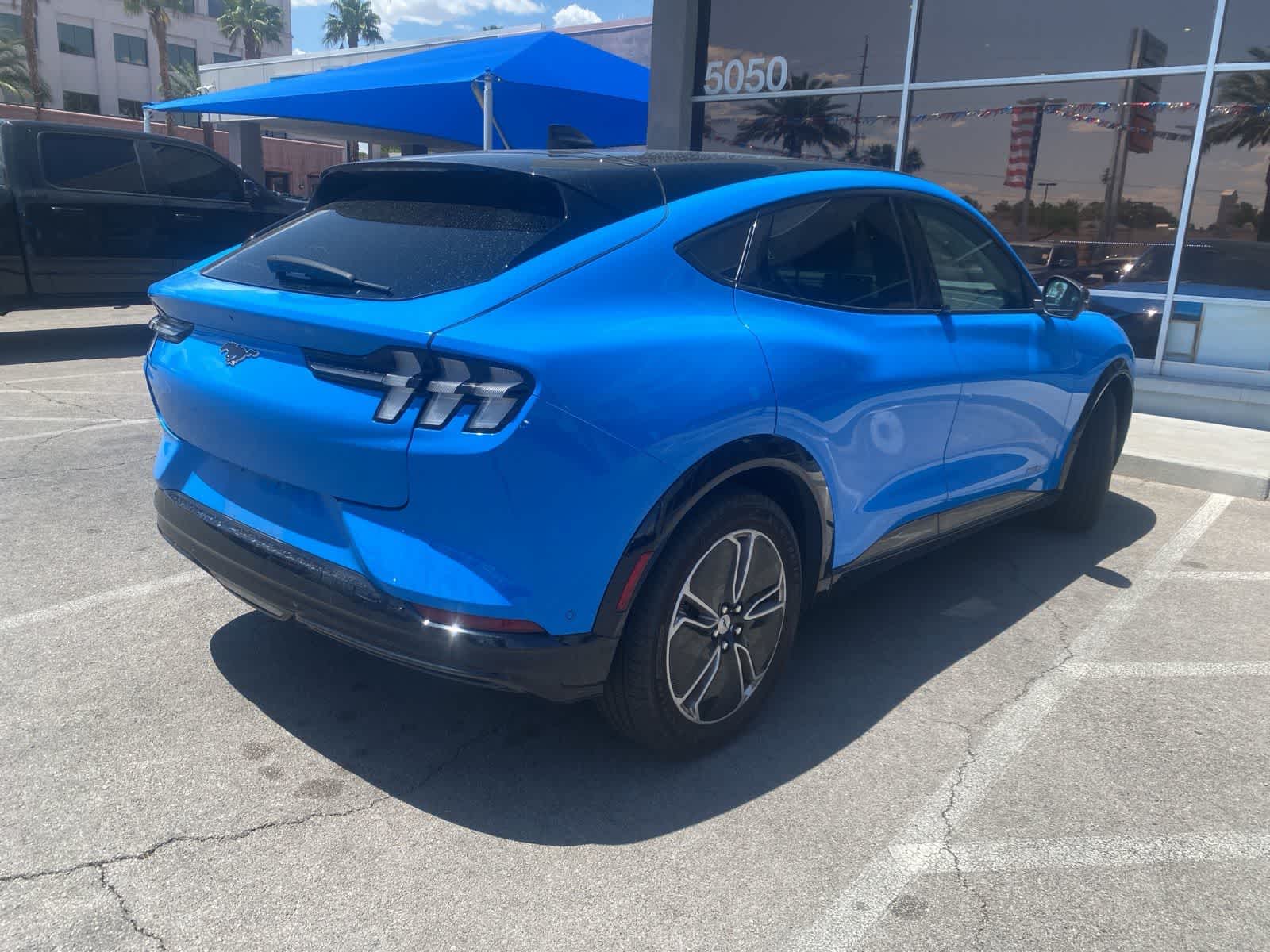 2023 Ford Mustang Mach-E Premium 6
