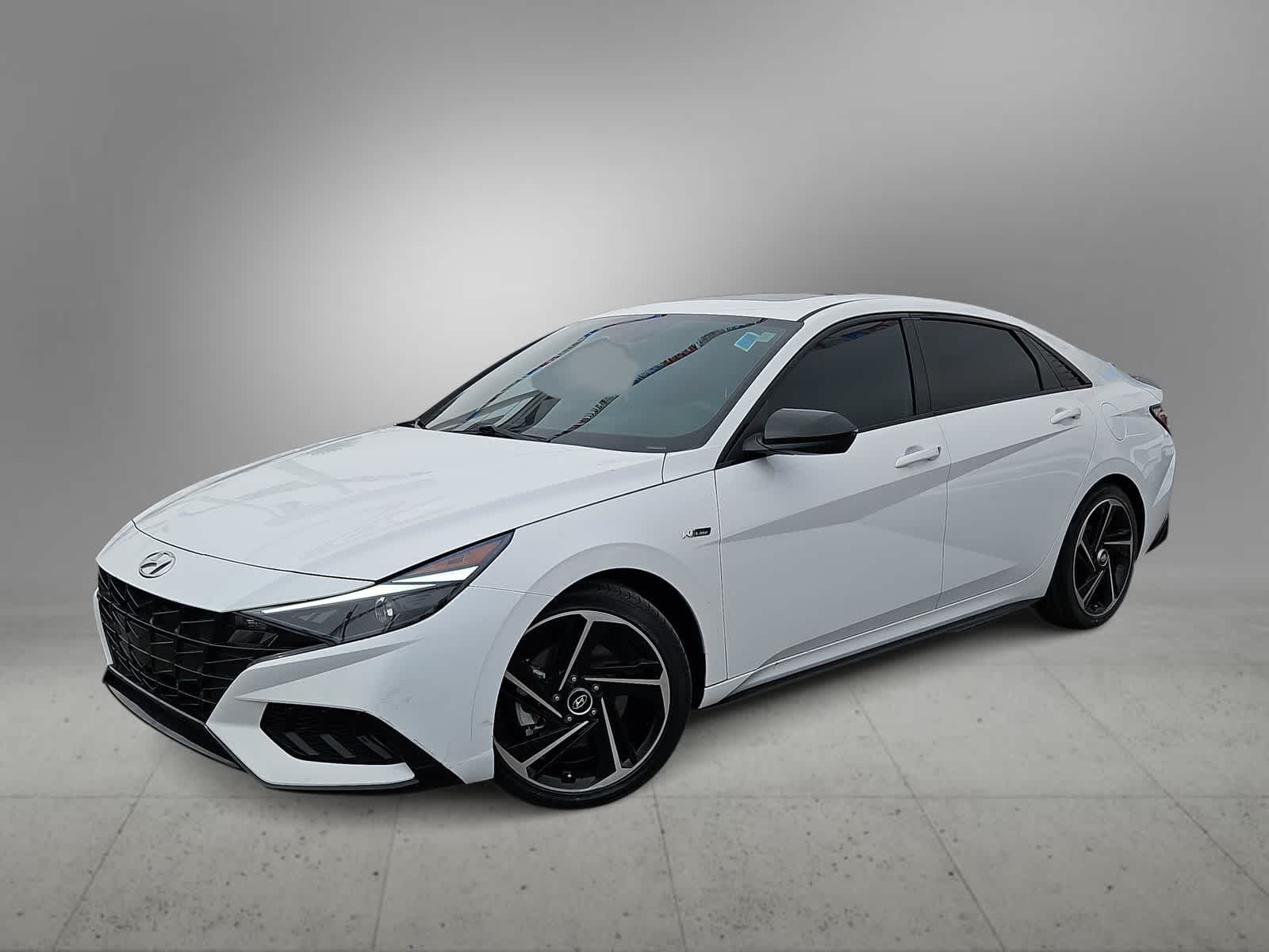 Thumbnail: 2021 Hyundai Elantra - 1