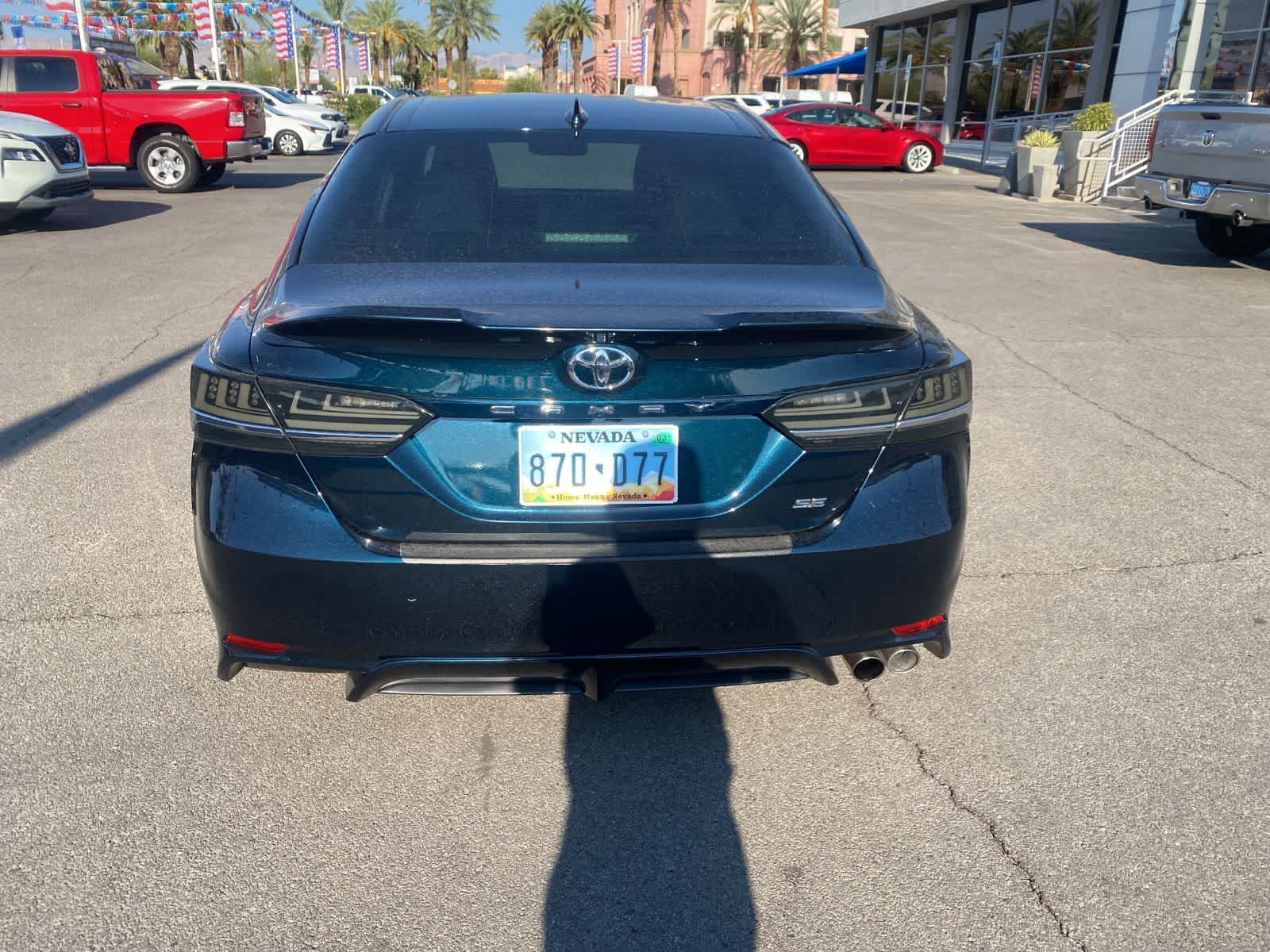 Thumbnail: 2018 Toyota Camry - 7