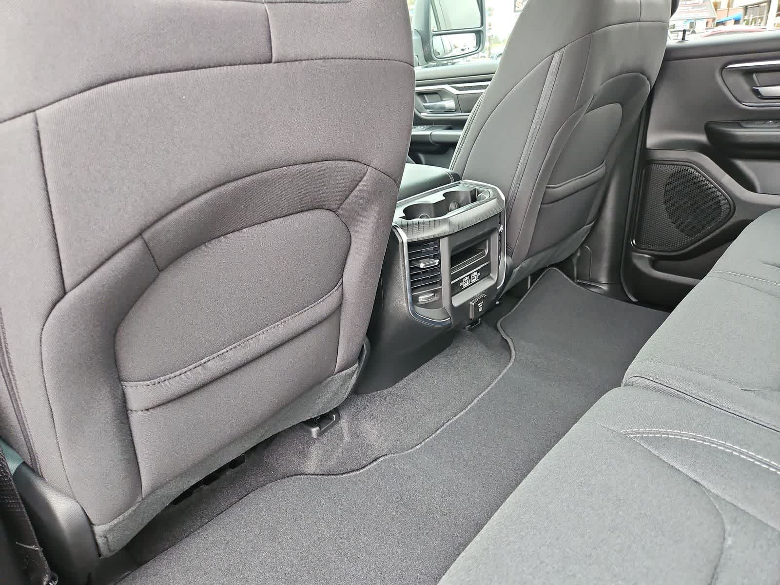 Thumbnail: 2026 RAM 1500 - 19