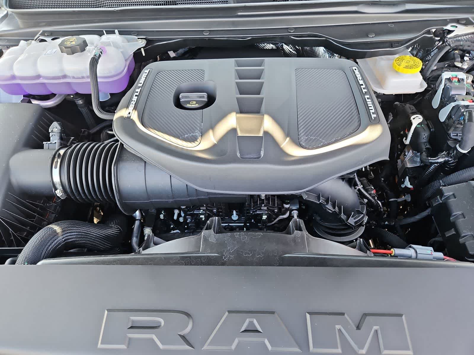 Thumbnail: 2026 RAM 1500 - 14