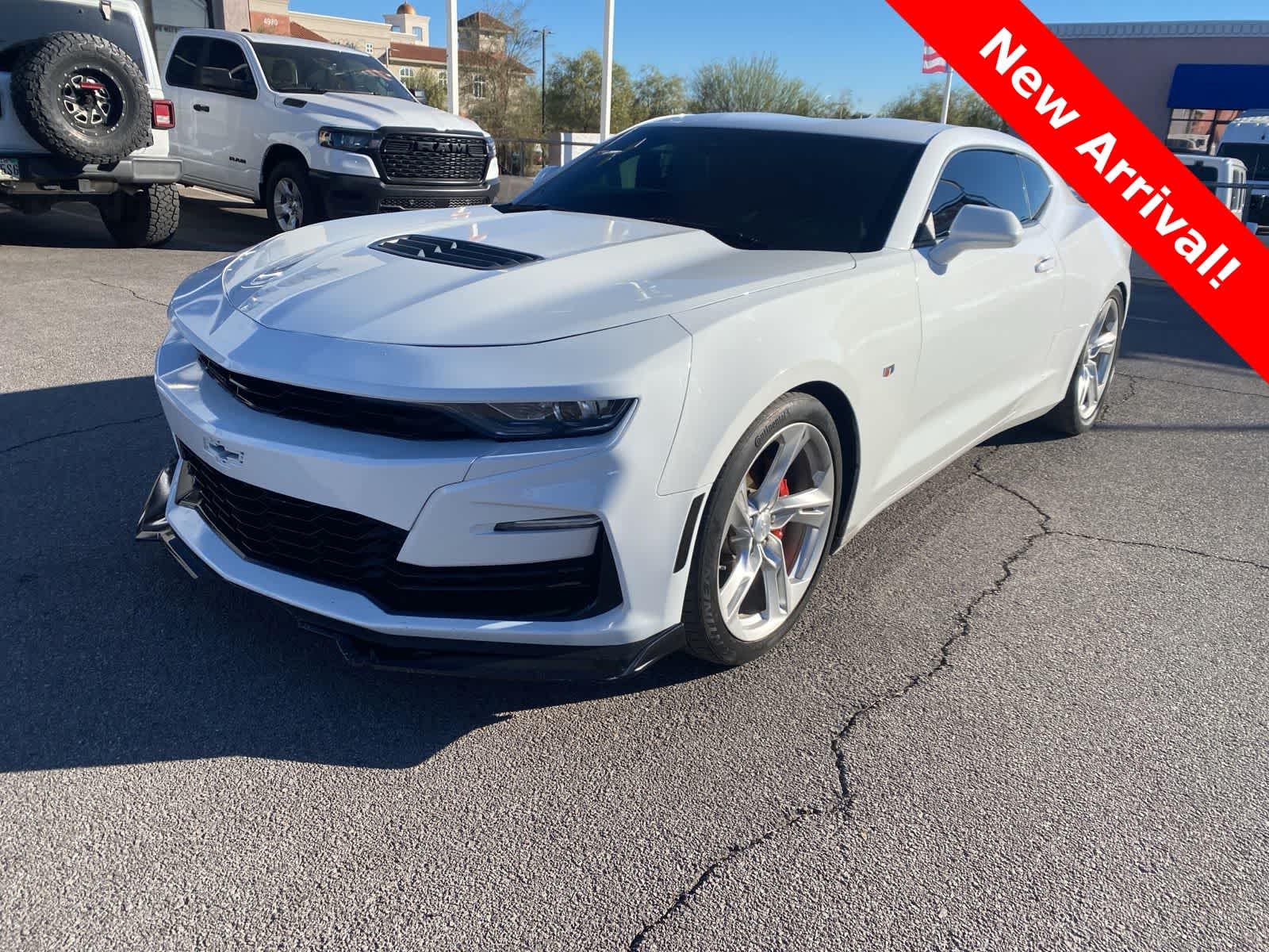 Thumbnail: 2019 Chevrolet Camaro - 1